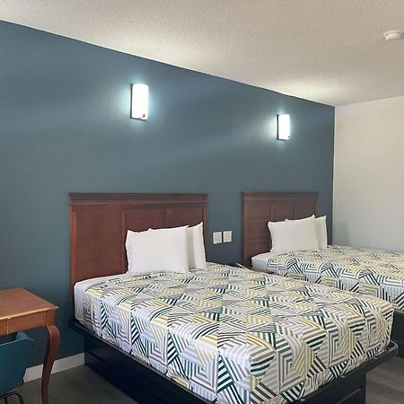 Motel 6 Cleveland, Ms - Delta State University Eksteriør billede