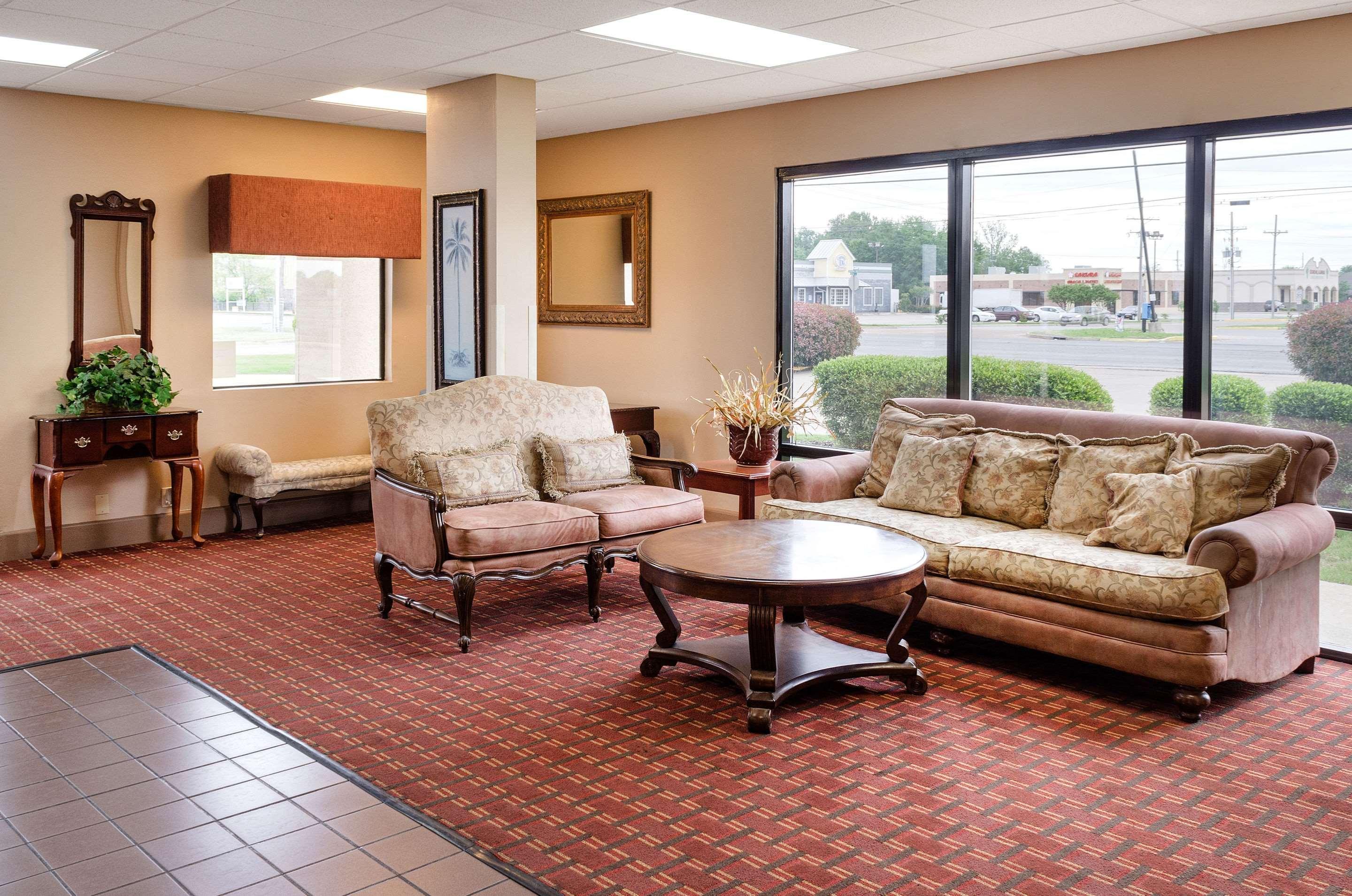 Motel 6 Cleveland, Ms - Delta State University Eksteriør billede