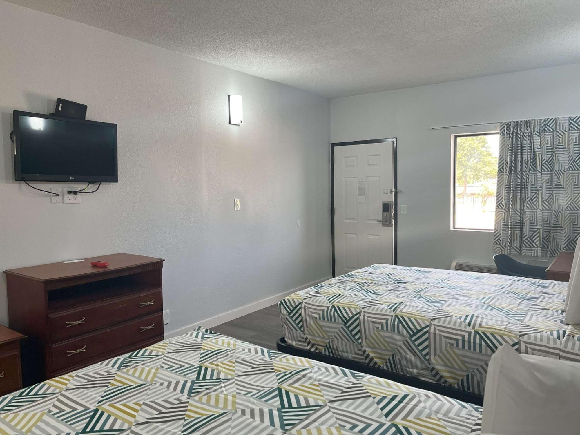 Motel 6 Cleveland, Ms - Delta State University Eksteriør billede